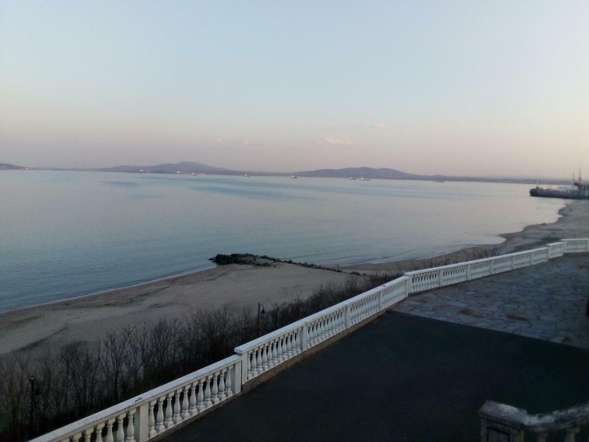 Апартамент Зорница Apartment Burgas Bagian luar foto