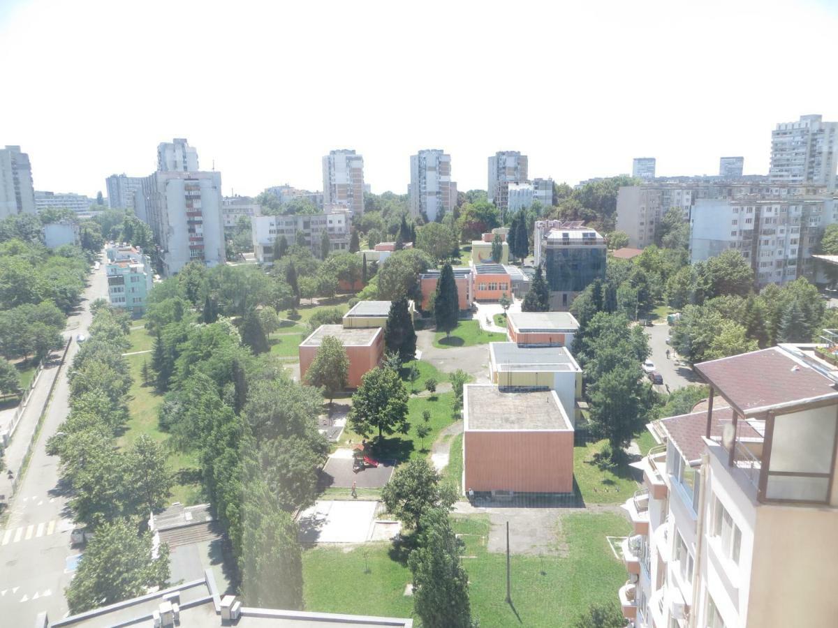 Апартамент Зорница Apartment Burgas Bagian luar foto