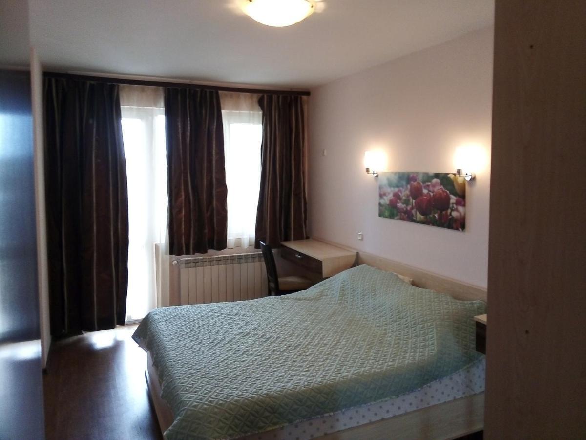 Апартамент Зорница Apartment Burgas Bagian luar foto